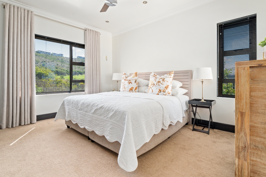 5 Bedroom Property for Sale in Pezula Golf Estate Western Cape